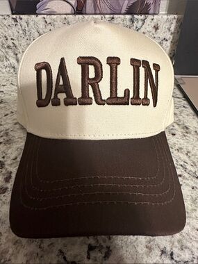 DARLIN Embroidered Trucker Hat - Cream & Brown
